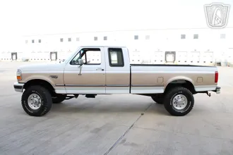 1997 Ford F-250 photo 2