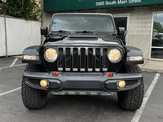2023 Jeep Gladiator Mojave photo 2