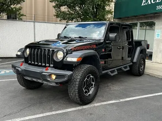 2023 Jeep Gladiator Mojave photo 3