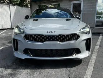 2022 Kia Stinger GT2 photo 2