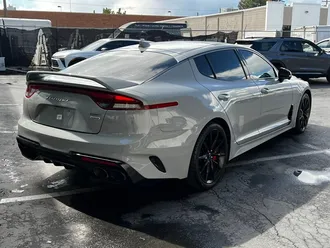 2022 Kia Stinger GT2 photo 7