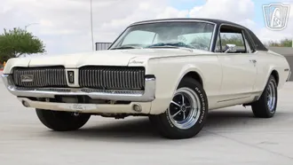 1967 Mercury Cougar photo 4