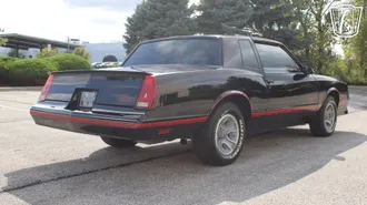 1988 Chevrolet Monte Carlo photo 4
