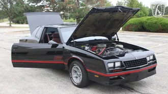 1988 Chevrolet Monte Carlo photo 6