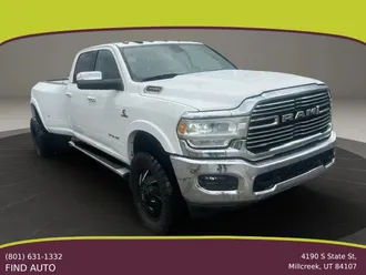 2019 Ram 3500 Crew Cab photo 2