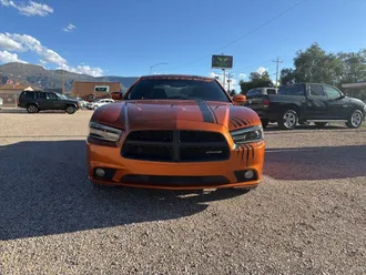 2011 Dodge Charger photo 3