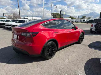 2022 Tesla Model Y photo 5