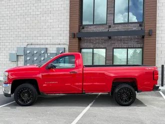 2016 Chevrolet Silverado 1500 photo 2