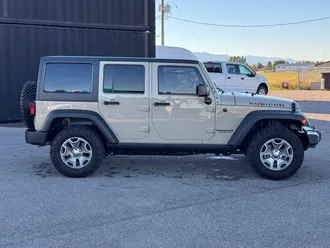 2017 Jeep Wrangler photo 3