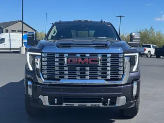 2024 GMC Sierra 2500HD photo 2