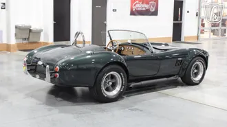 1965 AC Cobra Replica photo 3