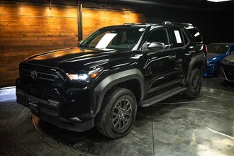 2025 TOYOTA 4RUNNER photo 2