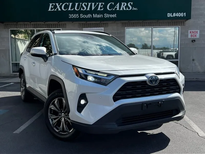 2024 Toyota RAV4 Hybrid XLE Premium XLE Premium