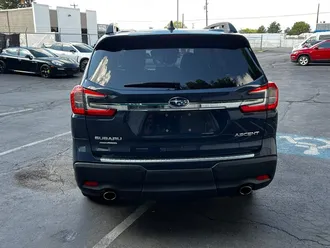2024 Subaru Ascent Premium 8-Passenger photo 6