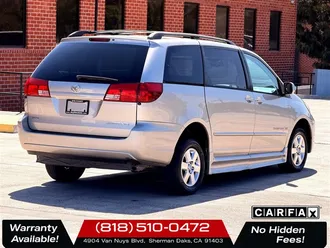 2004 Toyota Sienna XLE 7 Passenger photo 7