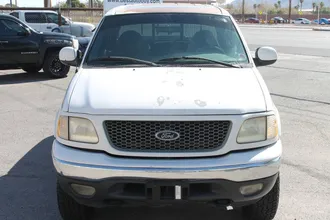 2001 Ford F-150 photo 2