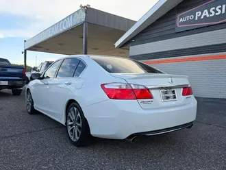 2015 Honda Accord photo 3