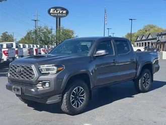2022 Toyota Tacoma photo 3