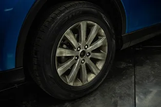 2018 TOYOTA RAV4 photo 3