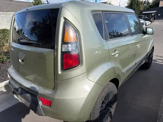 2011 Kia Soul photo 2