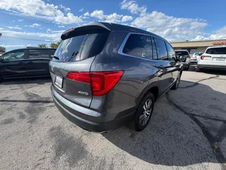 2017 Honda Pilot photo 5
