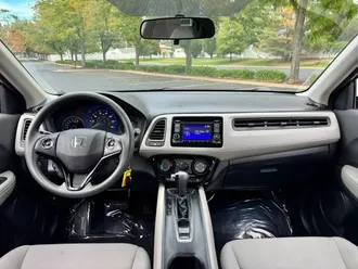 2020 Honda HR-V photo 6