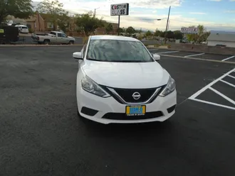 2017 Nissan Sentra photo 2