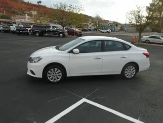 2017 Nissan Sentra photo 4