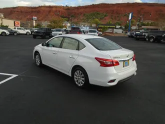 2017 Nissan Sentra photo 5