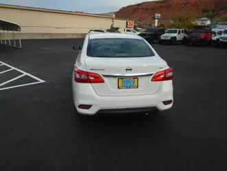 2017 Nissan Sentra photo 6