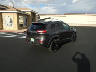 2015 Jeep Cherokee photo 7