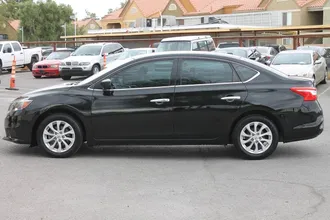 2019 Nissan Sentra photo 4