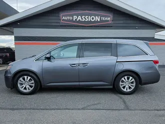 2014 Honda Odyssey photo 2