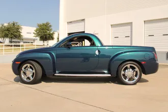 2005 Chevrolet SSR photo 6