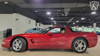 1999 Chevrolet Corvette photo 2