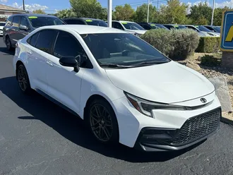 2024 Toyota Corolla photo 2