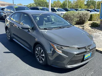 2023 Toyota Corolla photo 2