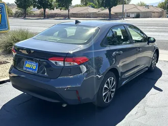 2023 Toyota Corolla photo 4