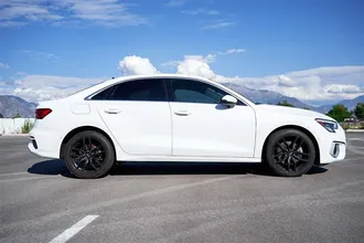 2022 AUDI A3 photo 4