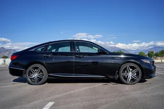 2022 HONDA ACCORD photo 4