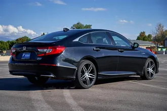 2022 HONDA ACCORD photo 7