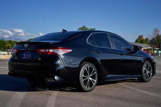 2019 TOYOTA CAMRY photo 5