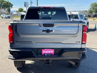 2026 Chevrolet Silverado 2500HD photo 4