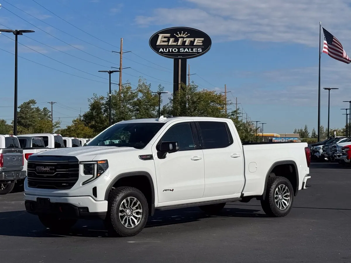 2023 GMC Sierra 1500 AT4