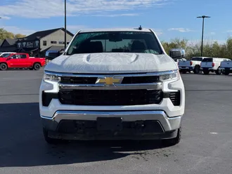 2023 Chevrolet Silverado 1500 photo 2