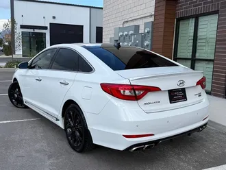 2015 Hyundai Sonata photo 3