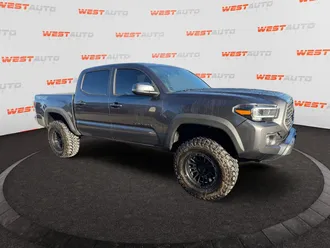 2023 Toyota Tacoma photo 7