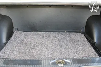 1977 Mercedes-Benz 240D photo 3