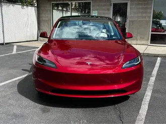 2025 Tesla Model 3 Long Range photo 2