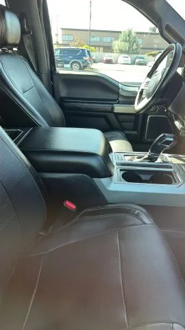 2017 Ford F150 SuperCrew Cab photo 5